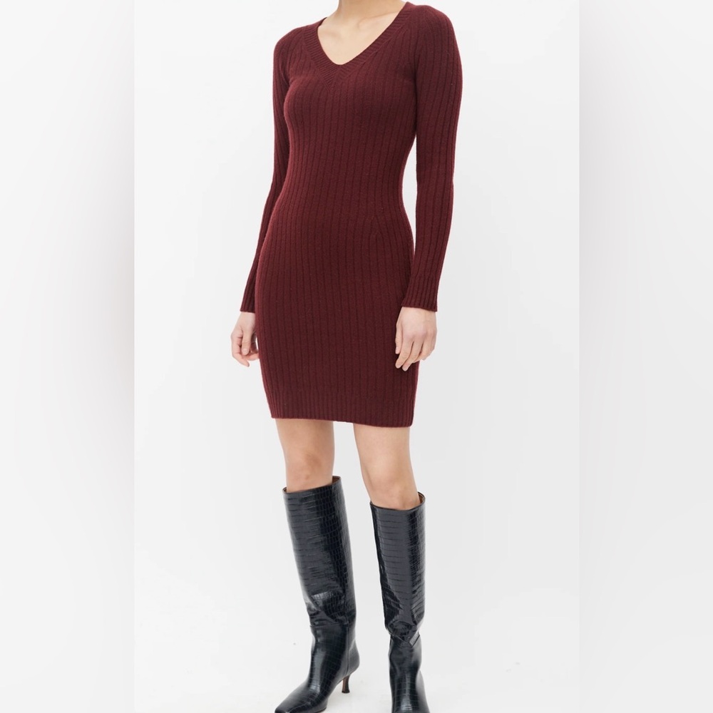 Moda international sweater dress